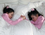 twinssleepingxmasafternoon