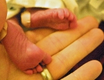 Cassi\'s feet - 1 day old